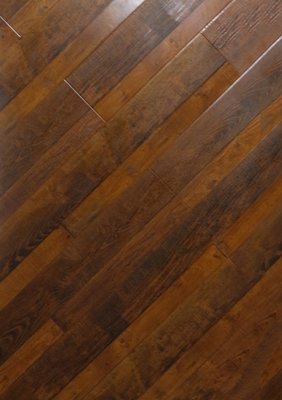 迪蒙得地板加盟怎么樣?一個(gè)不會(huì)讓你后悔的選擇!