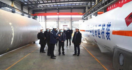 走工地 看工廠 進公司,中遠海運集團董事 總經(jīng)理 黨組副書記付剛峰調(diào)研青島中遠海運所屬連云港地區(qū)企業(yè)